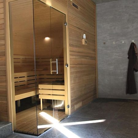 Blue House Relax Apartment Velke Popovice Bagian luar foto
